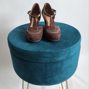 Clark's Artisan Retro Style T-strap Heels